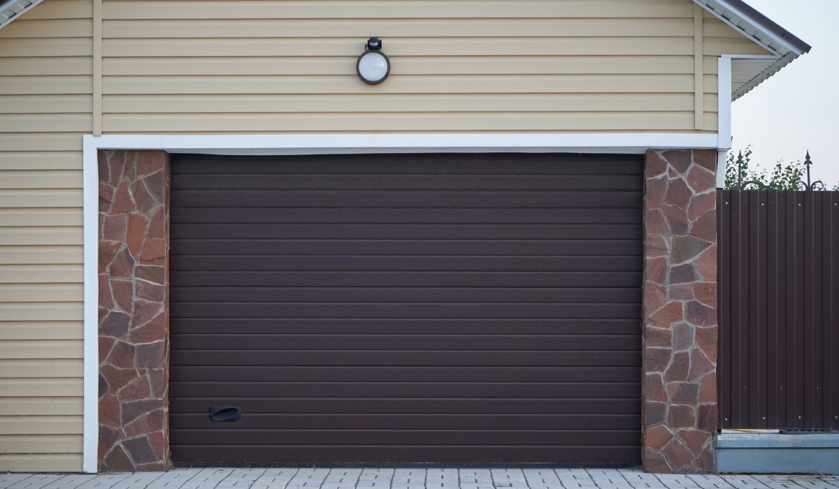 Stylish and secure sliding garage doors