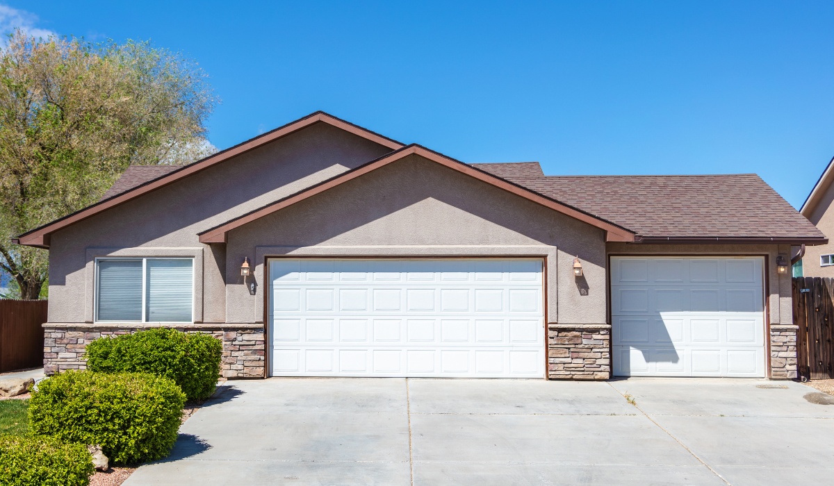 Best Materials for Garage Doors