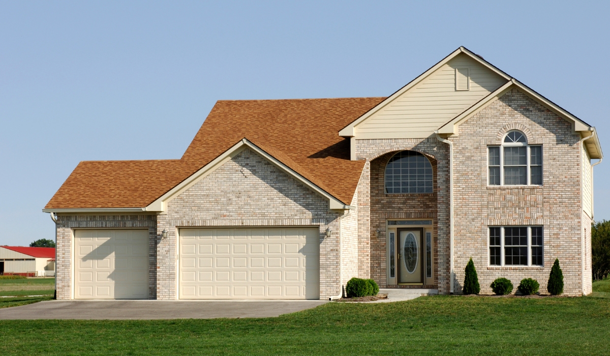 Featured image for “Choosing the Perfect New Garage Door – Ultimate Guide”