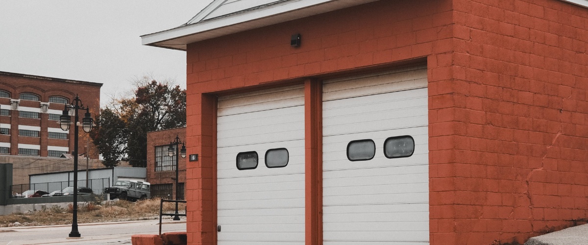 Durable commercial garage doors in Los Angeles for warehouses and retail spaces.