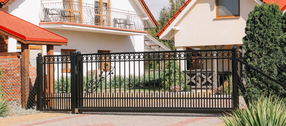 Residential iron gate