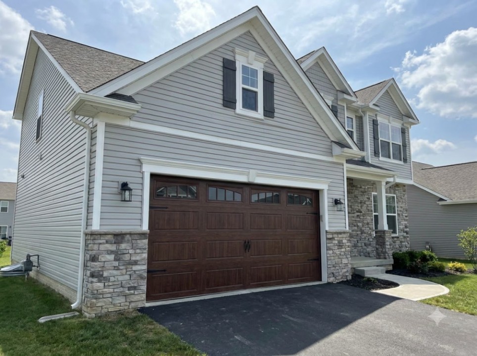 new garage doors for residences